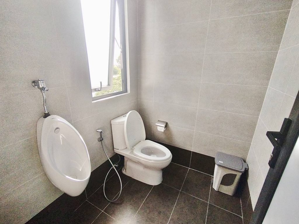WC Cao ốc văn phòng cho thuê VTD Building 17 Hồ Văn Huê, Phường 9, Quận Phú Nhuận, TP. HCM - Hotline 0901.75.74.76