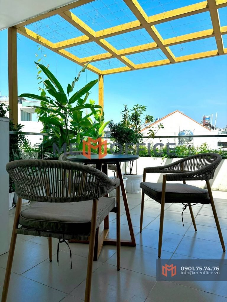 Tầng thượng văn phòng cho thuê Tòa nhà 243A20 Nguyễn Thượng Hiền, Phường 6, Quận Bình Thạnh - Hotline 0901.75.74.76
