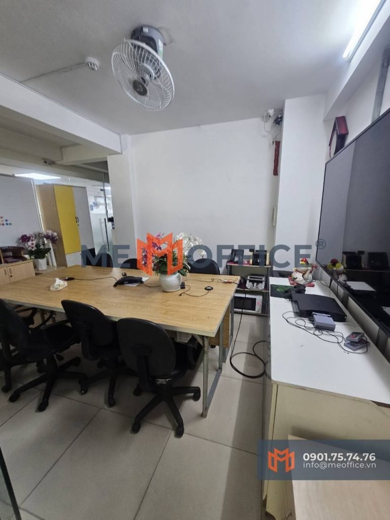 Sàn trống văn phòng cho thuê Toà nhà Chồi Xanh, 82A Dân Tộc, Phường Tân Sơn Nhì, Quận Tân Phú - Hotline 0901.75.74.76