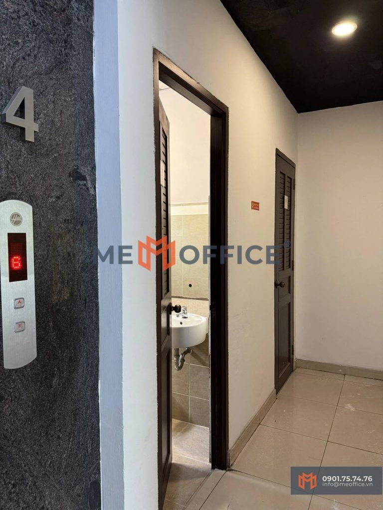 Nhà vệ sinh văn phòng cho thuê TSA Building Trần Quốc Toản (84B Trần Quốc Toản, Phường Võ Thị Sáu, Quận 3) - Hotline 0901.75.74.76