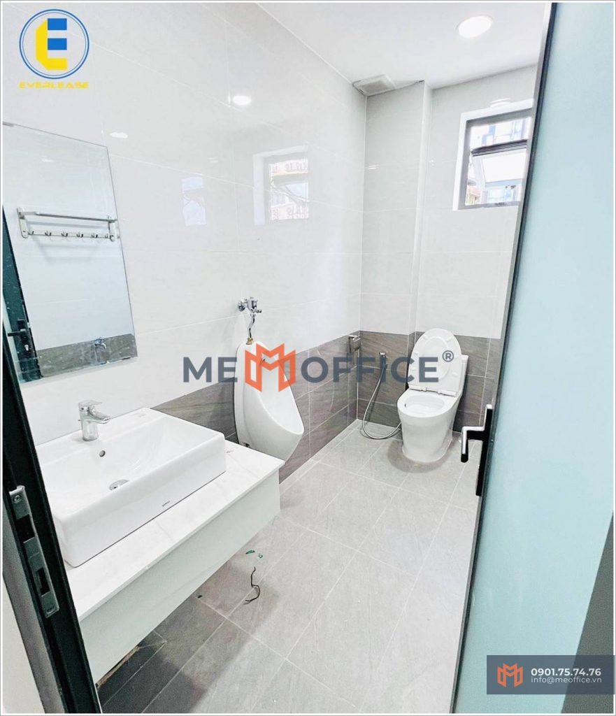 Nhà vệ sinh văn phòng cho thuê Everlease 1 Building (12B-14B Ngô Văn Năm, Phường Bến Nghé, Quận 1) - Hotline 0901.75.74.76