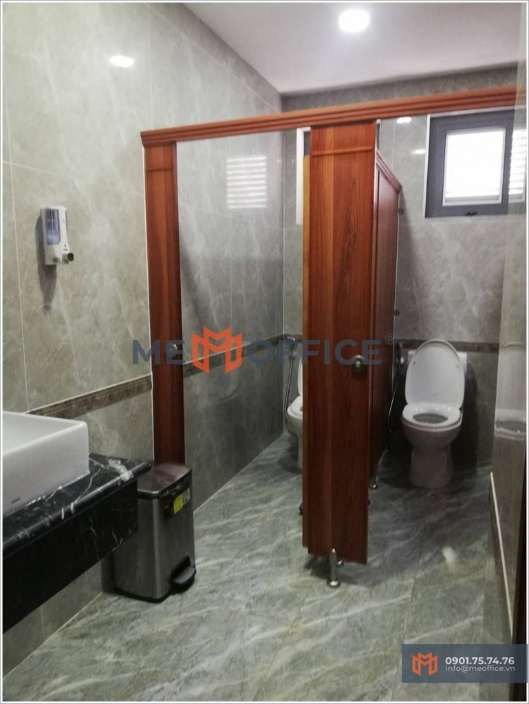 Nhà vệ sinh văn phòng cho thuê Saigon Khánh Nguyên (87A Hàm Nghi, Phường Bến Thành, Quận 1) - Hotline 0901.75.74.76