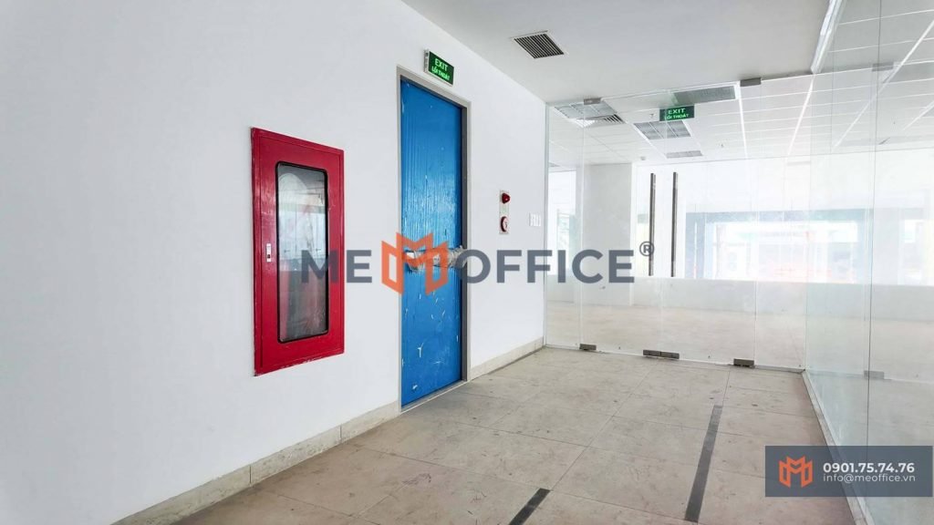 Thang bộ văn phòng cho thuê Halo Building Signature (257 Điện Biên Phủ, Phường Võ Thị Sáu, Quận 3)- Hotline 0901.75.74.76